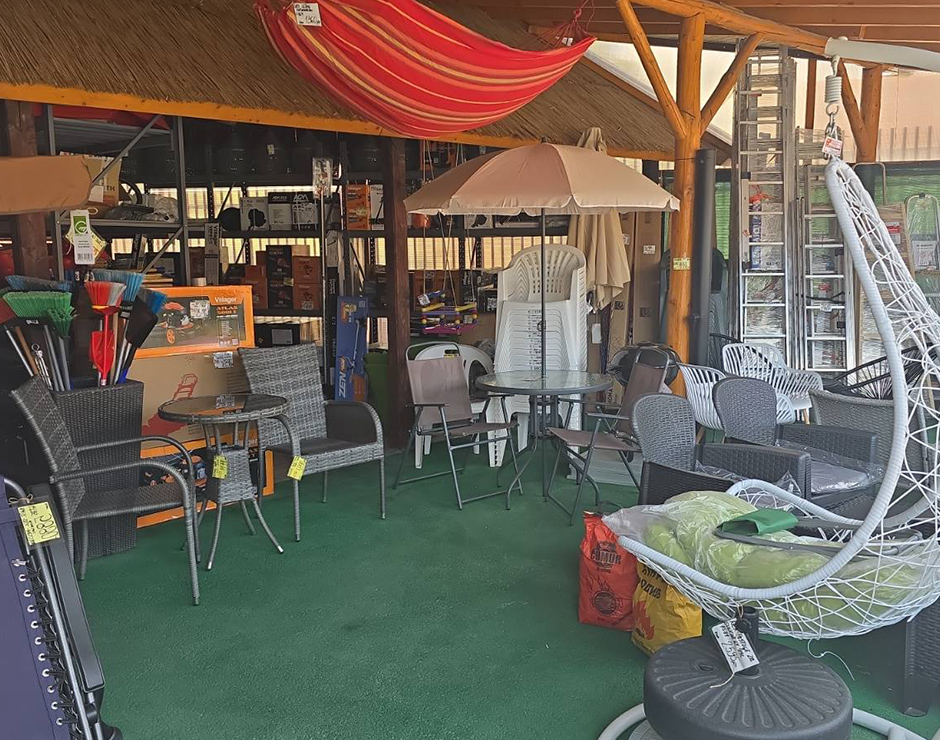 Deo ponude i izložbeni prostor u maloprodajnom objektu Dubrava