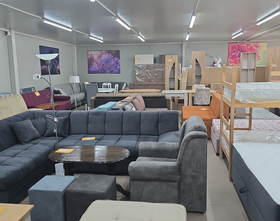 Deo ponude i izložbeni prostor u maloprodajnom objektu Dubrava