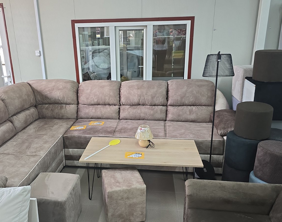 Deo ponude i izložbeni prostor u maloprodajnom objektu Dubrava