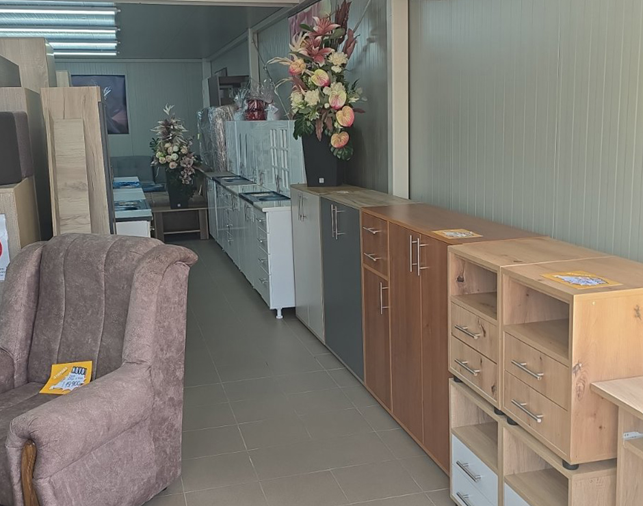 Deo ponude i izložbeni prostor u maloprodajnom objektu Dubrava